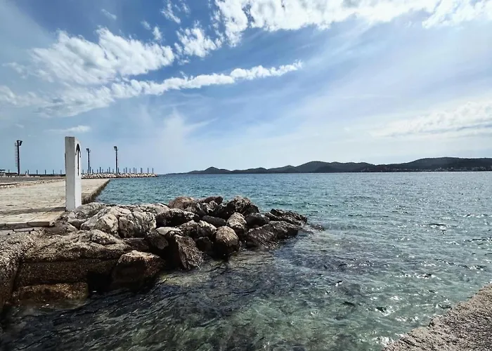 Olive Mobile Dom wakacyjny Biograd Na Moru