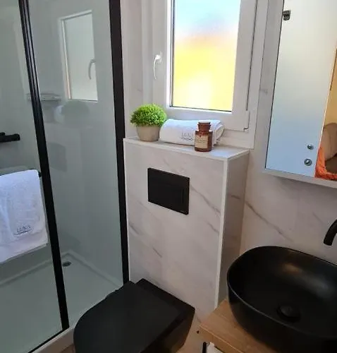 בית נופש Olive Mobile ביוגראד נה מורו