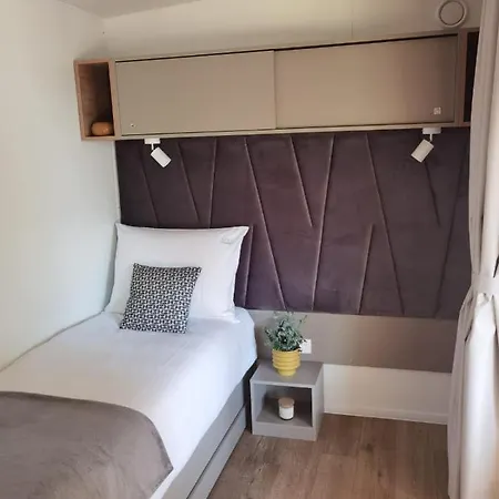 Olive Mobile Holiday home *