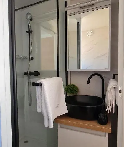 Olive Mobile Биоград-на-Мору